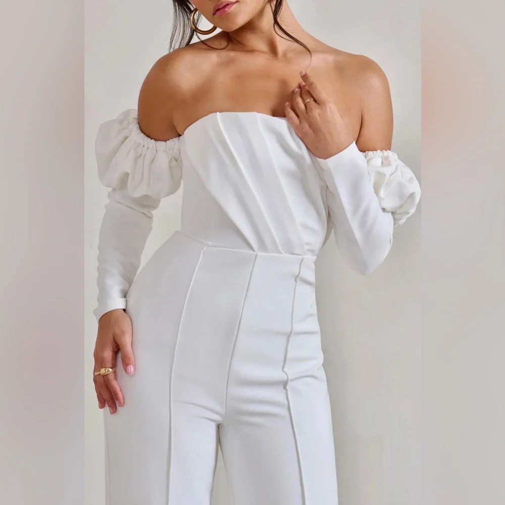 NWT Club L London off shoulder puff sleeve white ruched front jumpsuit - Picture 5 of 7